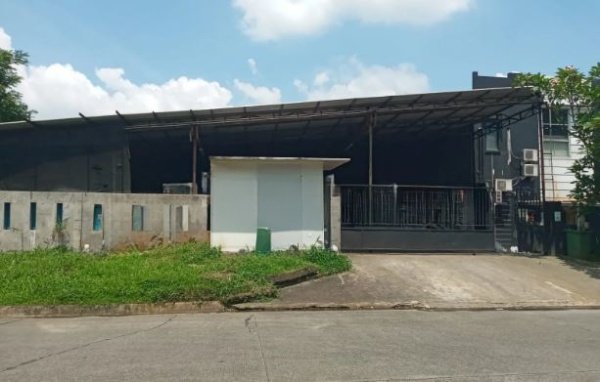 Gudang Siap Pakai di Taman Tekno BSD City Tangerang