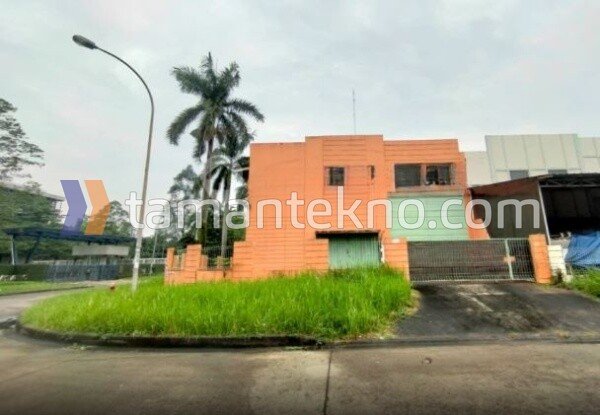 Jual Gudang Hook di Taman Tekno BSD City Tangerang Selatan Banten (615/360)