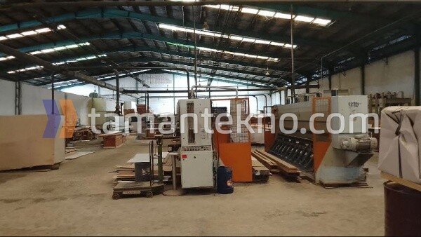 Jual Gudang Taman Tekno BSD City Tangerang 6.650/4.000