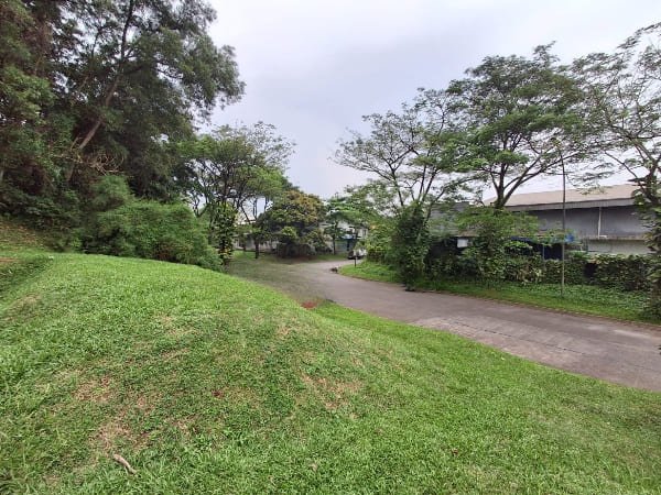 Tanah Kavling di Taman Tekno BSD City Tangerang Banten 1 hektar