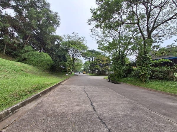 Tanah Kavling di Taman Tekno BSD City Tangerang Banten 1 hektar