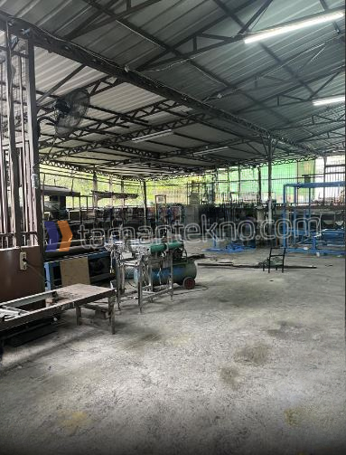Jual Gudang di Taman Tekno BSD City Tangerang (880/490)